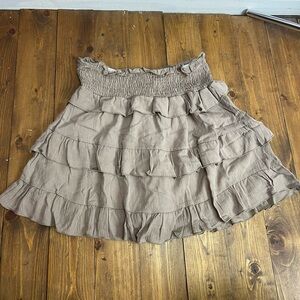 Altar’d State tan tiered mini skirt size medium